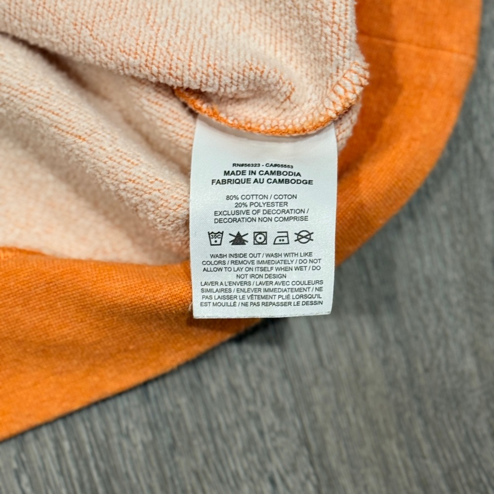 Nike Women’s Heather Orange Sweatshirt with White Logo Size XS - Picture 9 of 9
